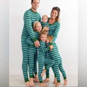 NWT Hanna Andersson Medium Christmas / Holiday Matching Pajama Set